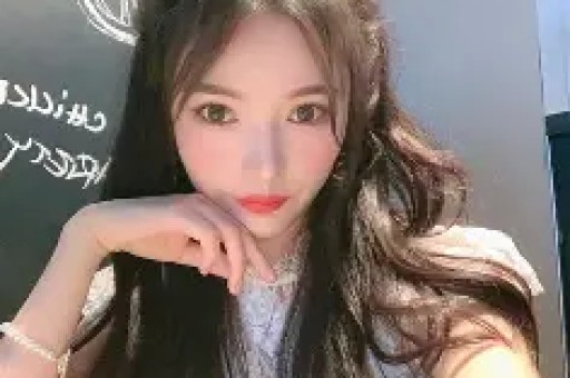33岁演员天塌了：妻子沉迷前任毁全家法律红线勿触碰！