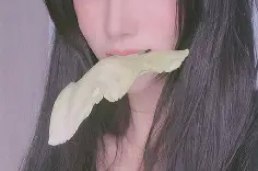 内娱男星‘绅士人设’崩塌剧组揩油被全网封禁！